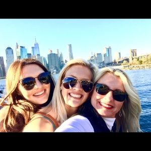 Meet your Posher, Angela